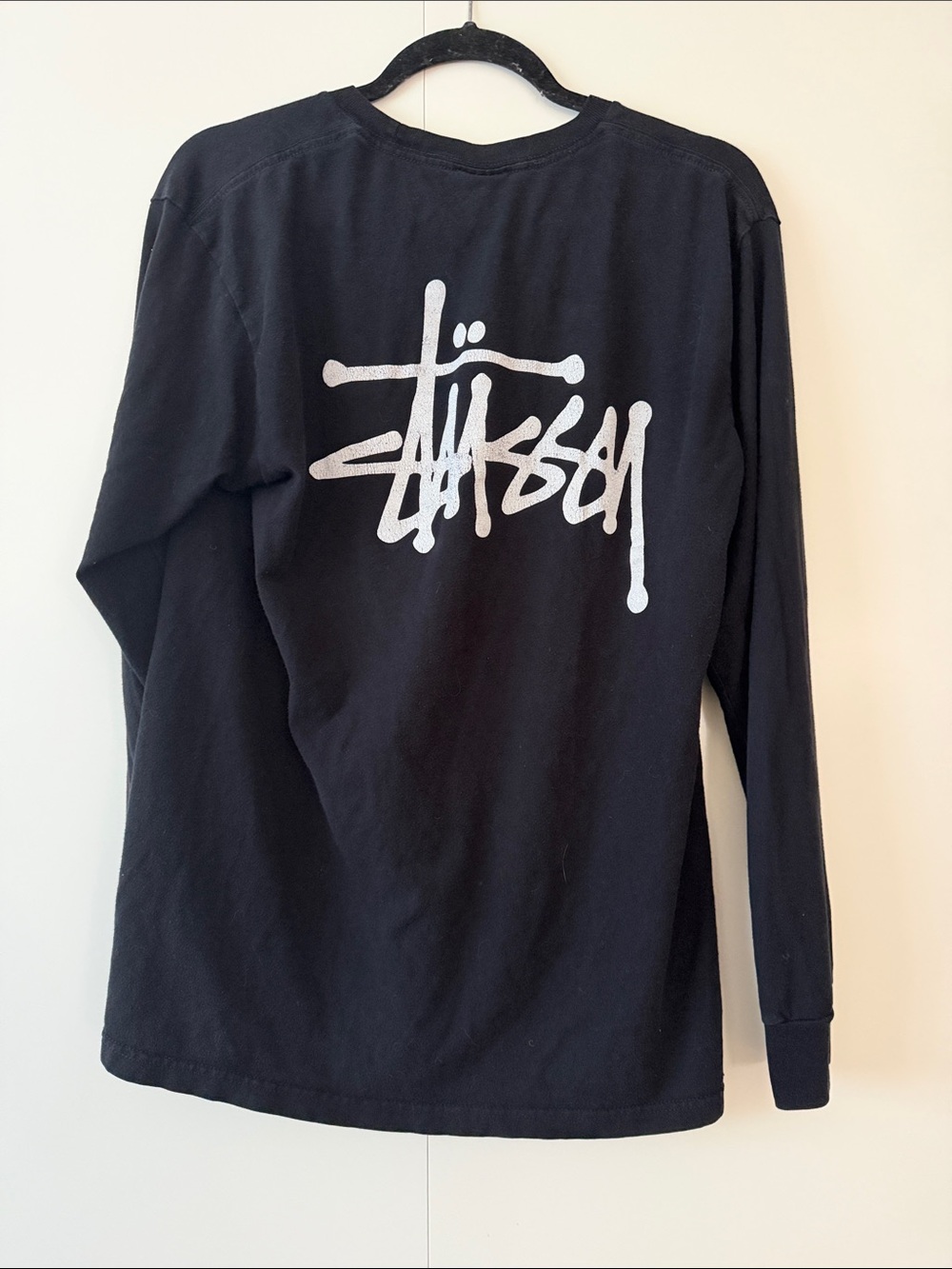 Stussy Black Long Sleeve Crewneck with White Script Logo - Picture 5 of 6